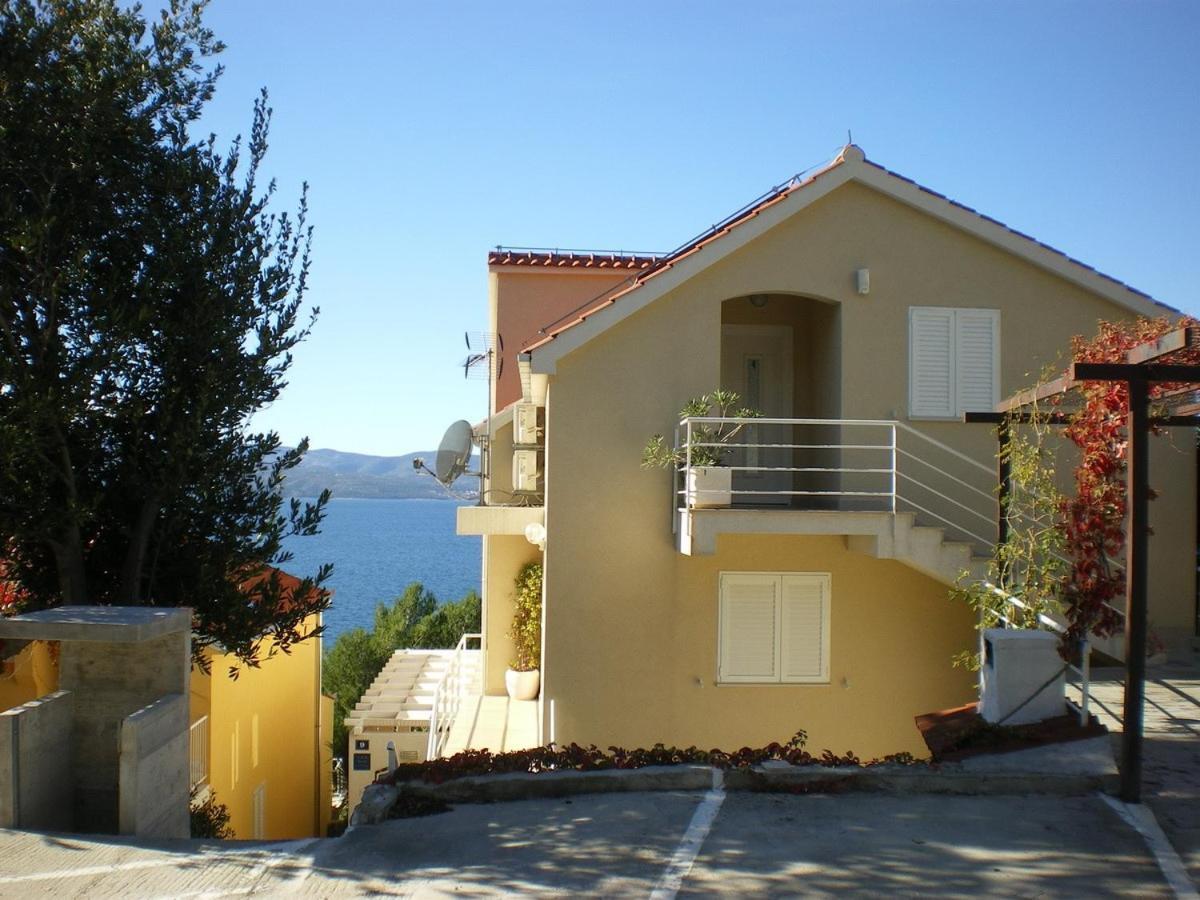 Apartments Boris Omiš Buitenkant foto